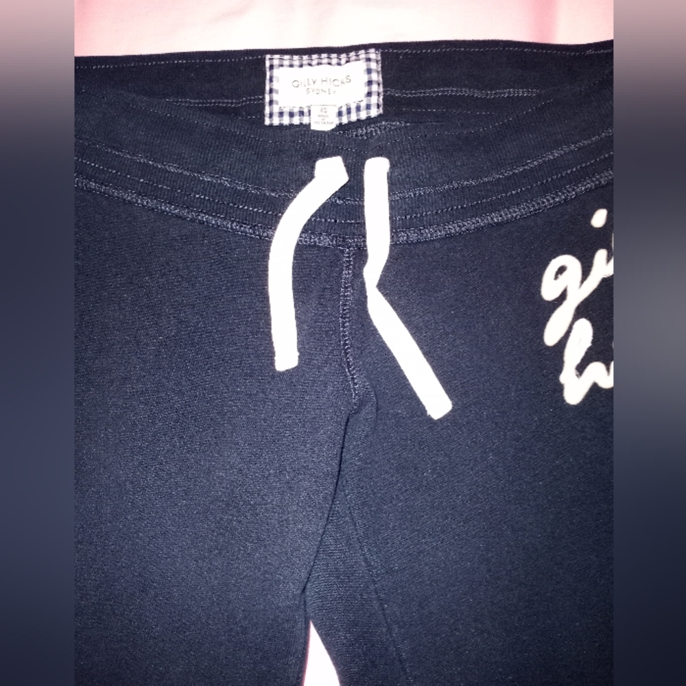 Gilly Hicks sweatpants size Xs! - Picture 2 of 3